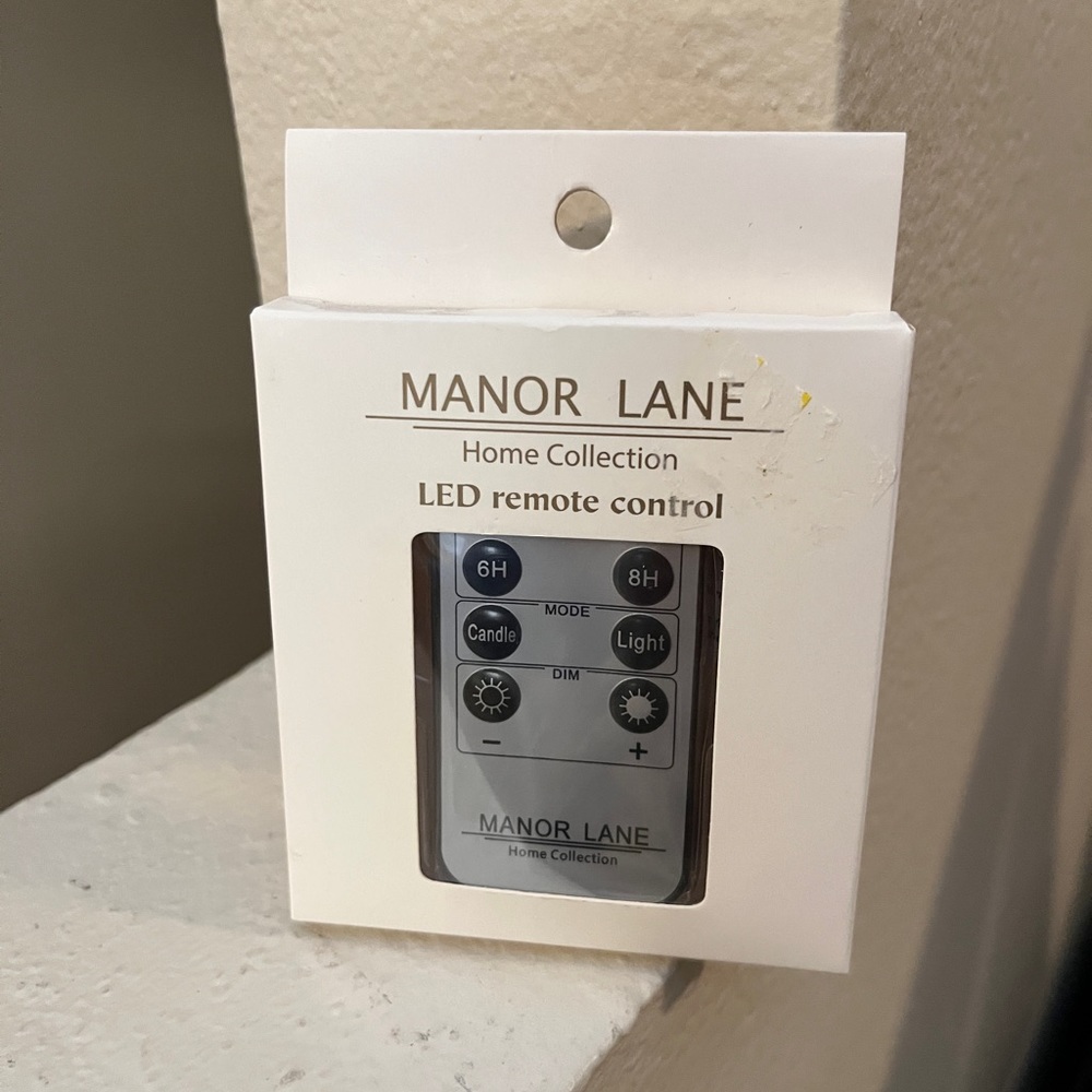 🐠Manor Lane Home Collection LED Remote. NWT.